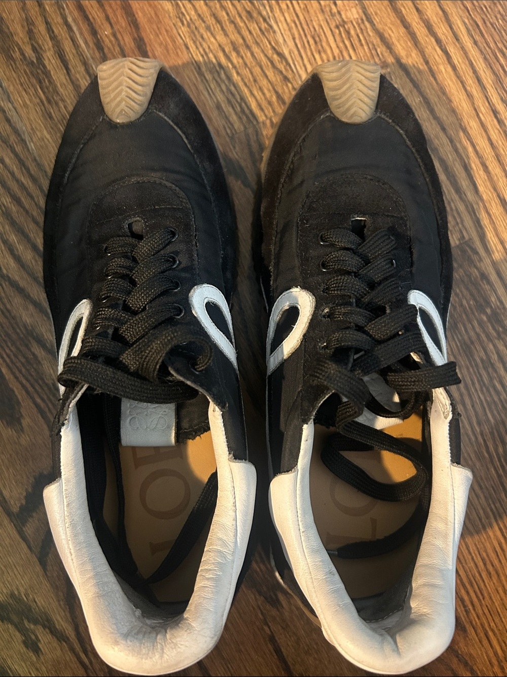 Loewe womens Flow Runner sneakers, size 40, pre-owned